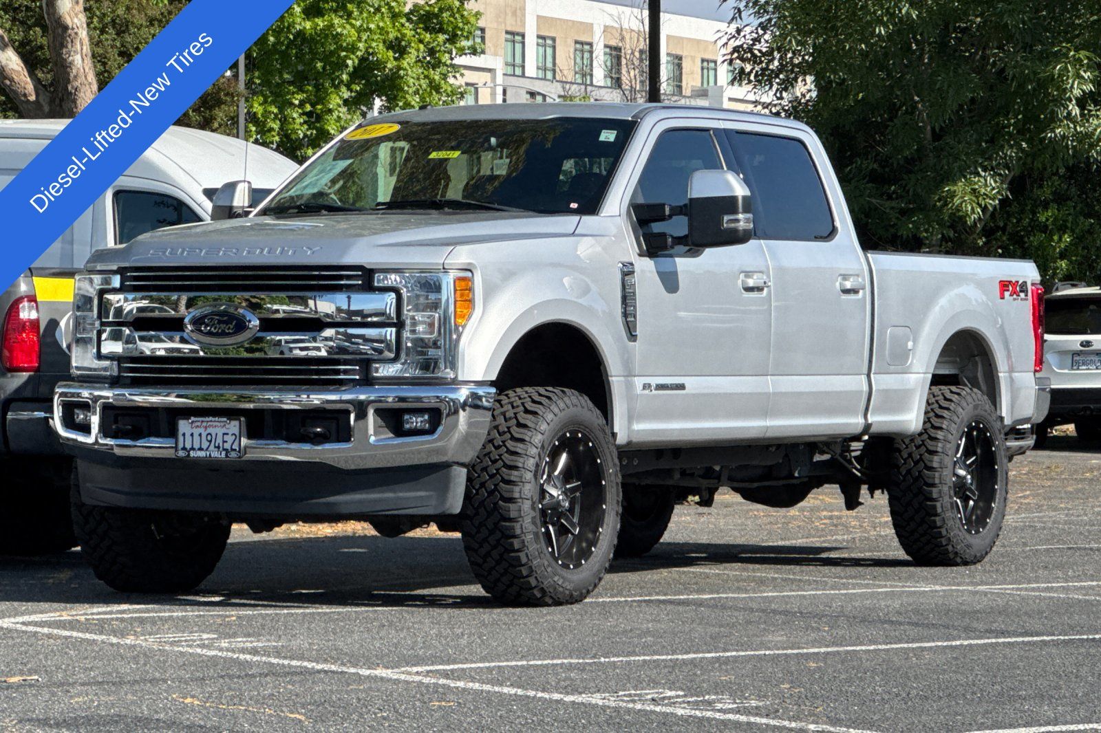 2017 Ford F-250SD Lariat photo 3