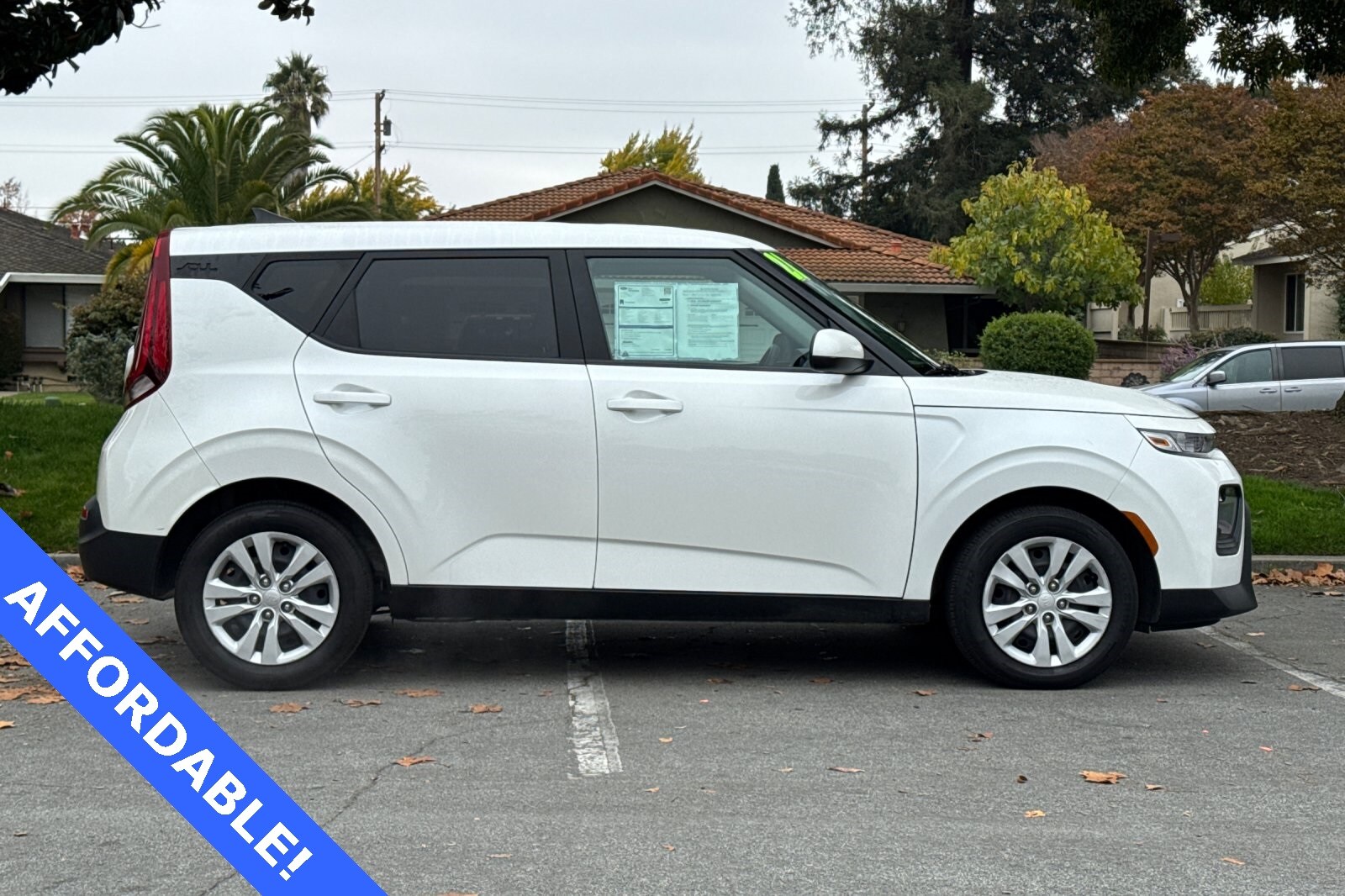 2021 Kia Soul LX S X-Line photo 3