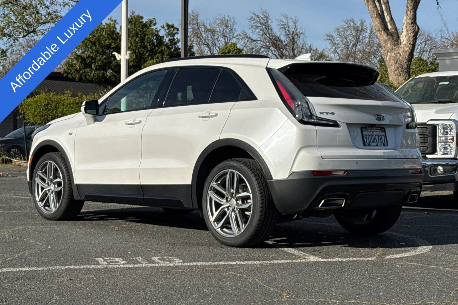 2023 Cadillac XT4 Sport photo 5