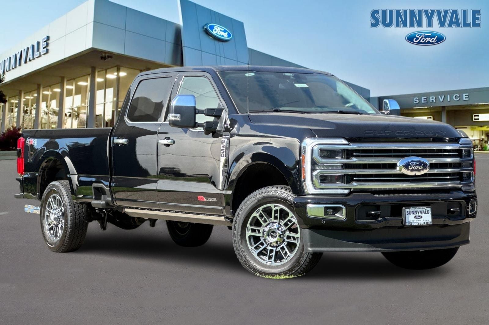 Black Metallic 2025 Ford F-350 Super Duty Platinum Crew Cab 4WD Pickup Truck Four-Wheel Drive Automatic