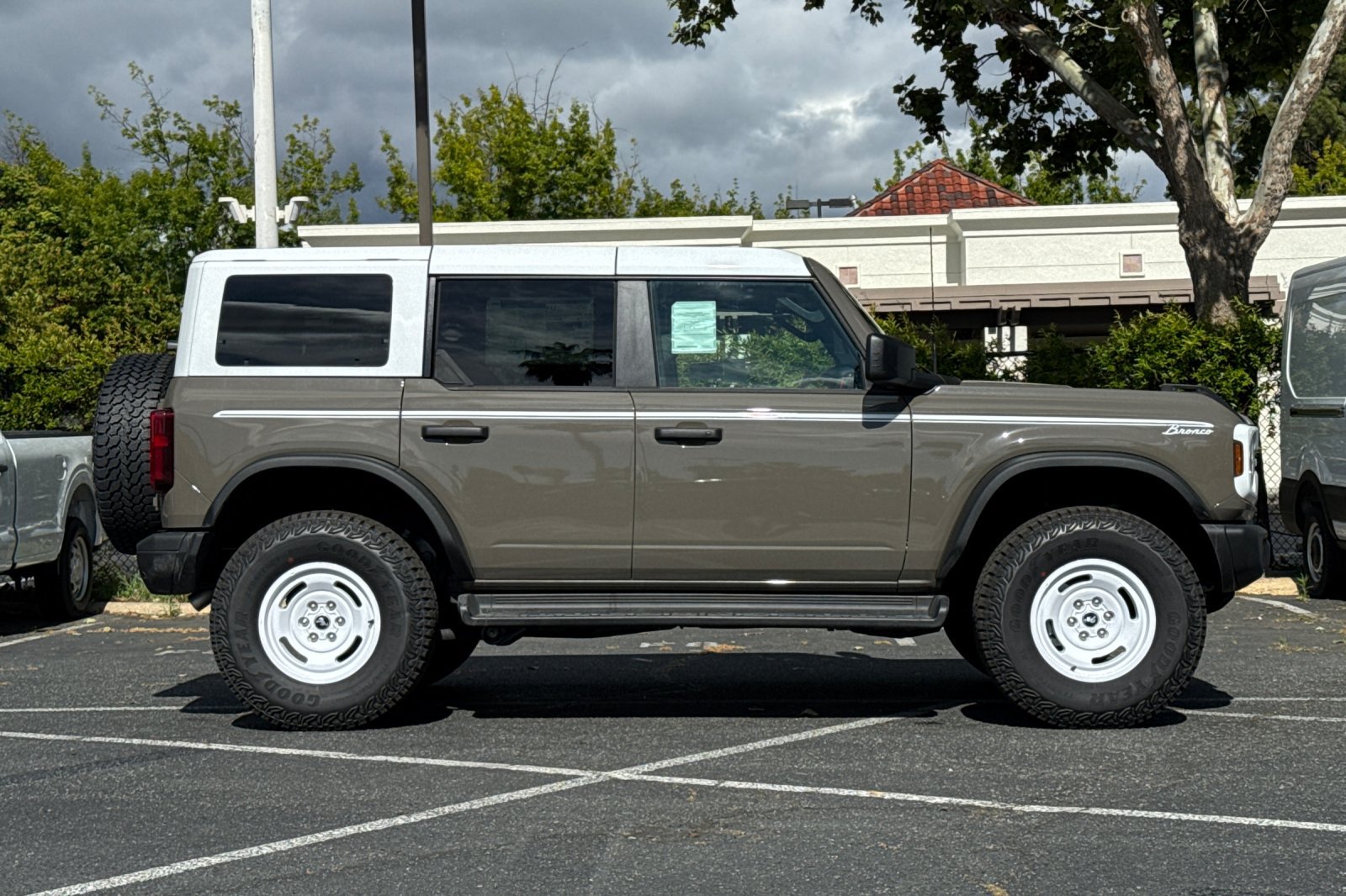 New 2026 Ford Bronco Heritage Edition SUV