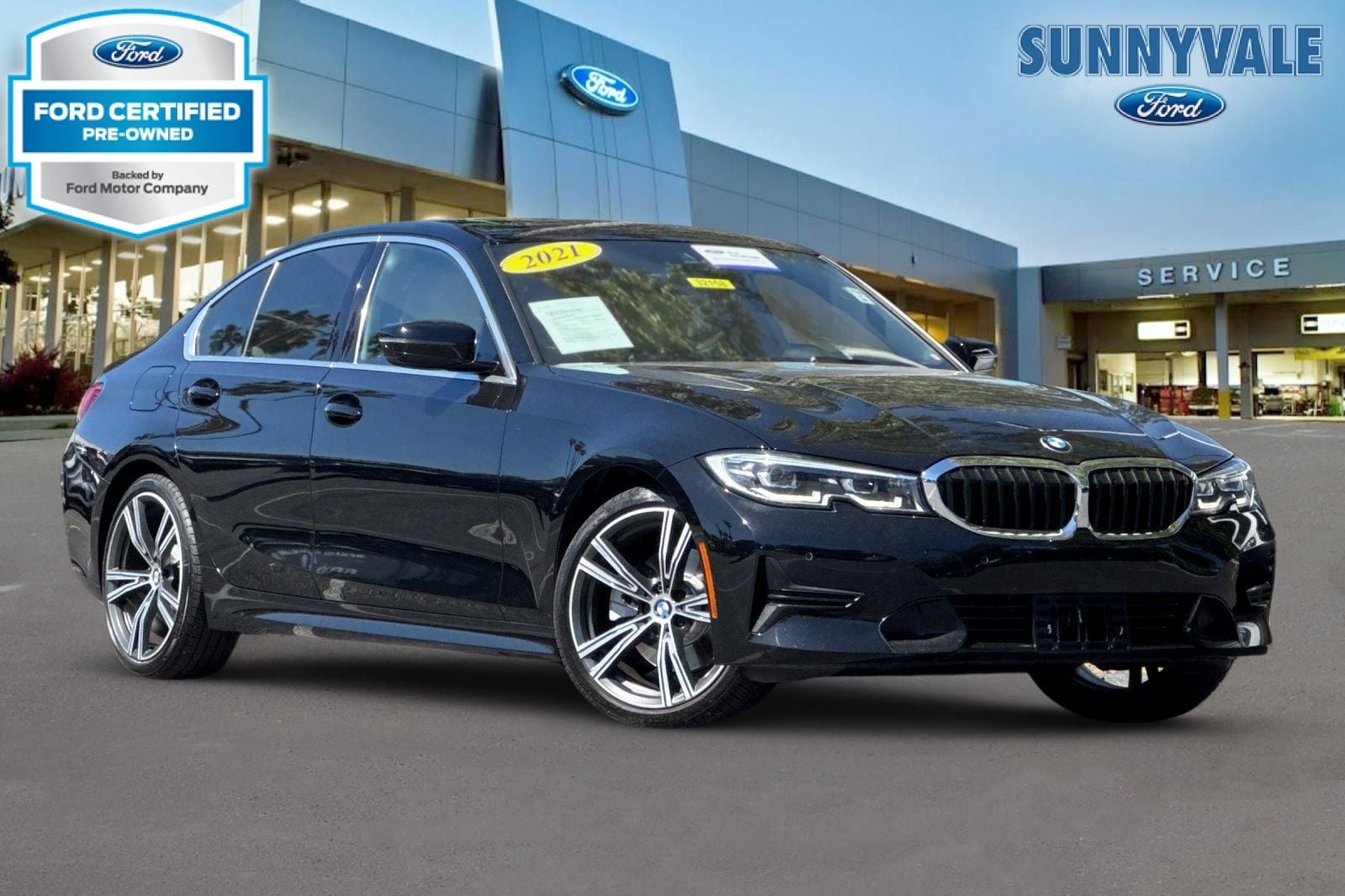 2021 BMW 3 Series 330i Sedan's photo
