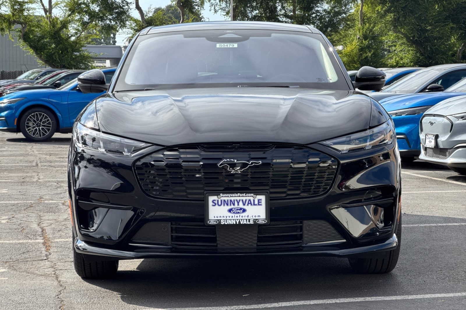 2025 Ford Mustang Mach-E Premium photo 2