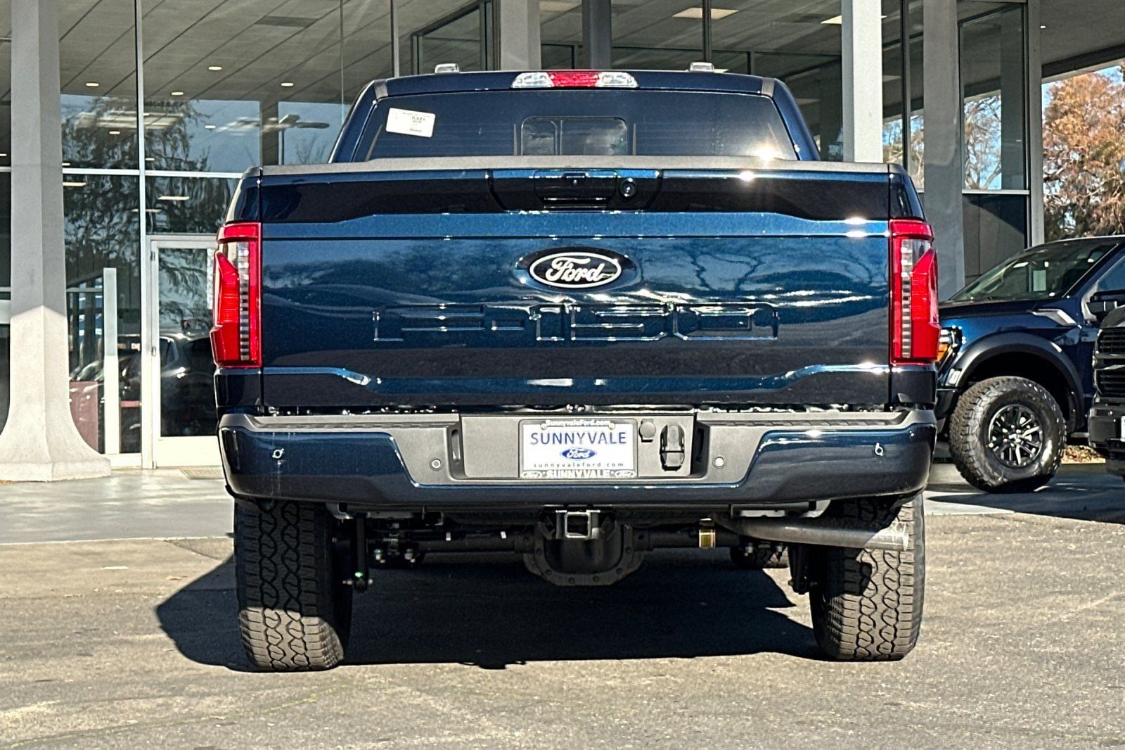 View vehicle photo 6