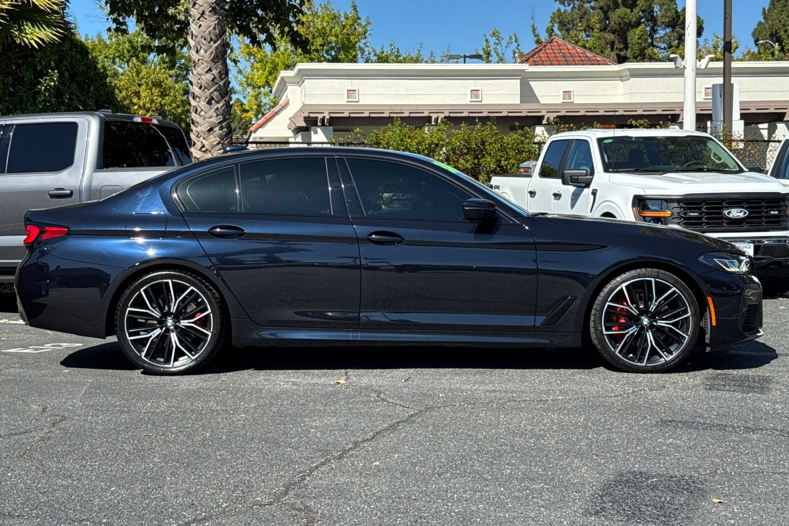 2022 Bmw 530i photo 2