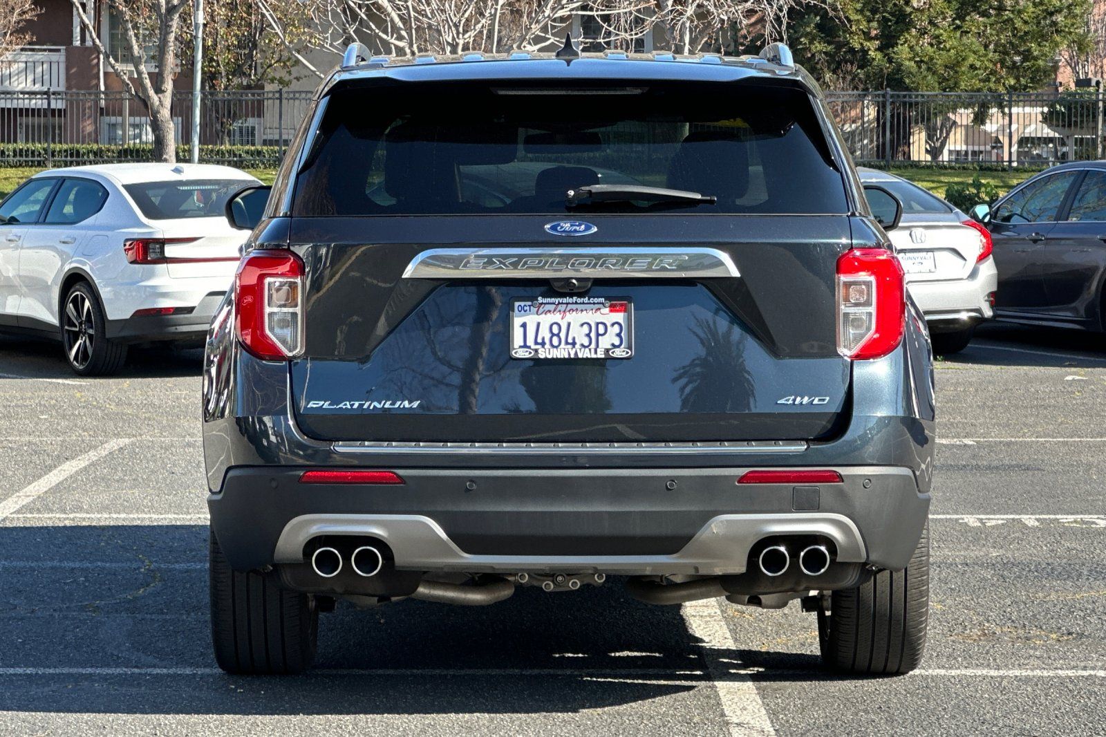 2022 Ford Explorer Platinum photo 4