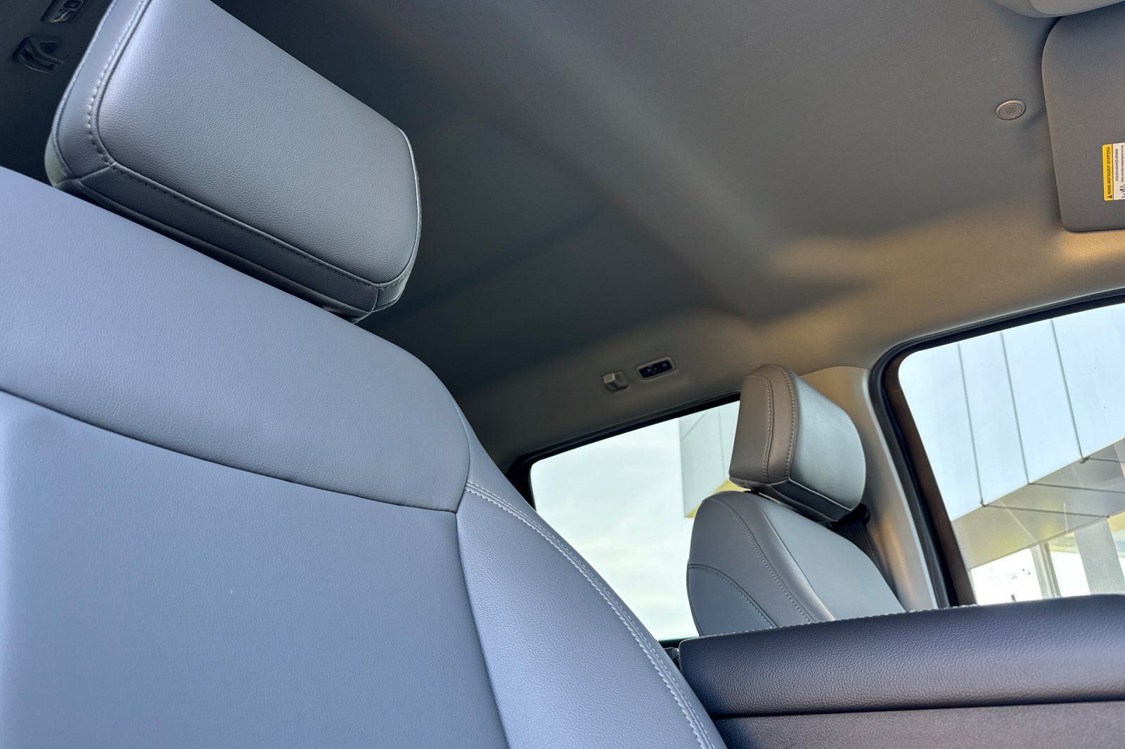 2025 Ford F-150 Lightning Flash - Photo 15