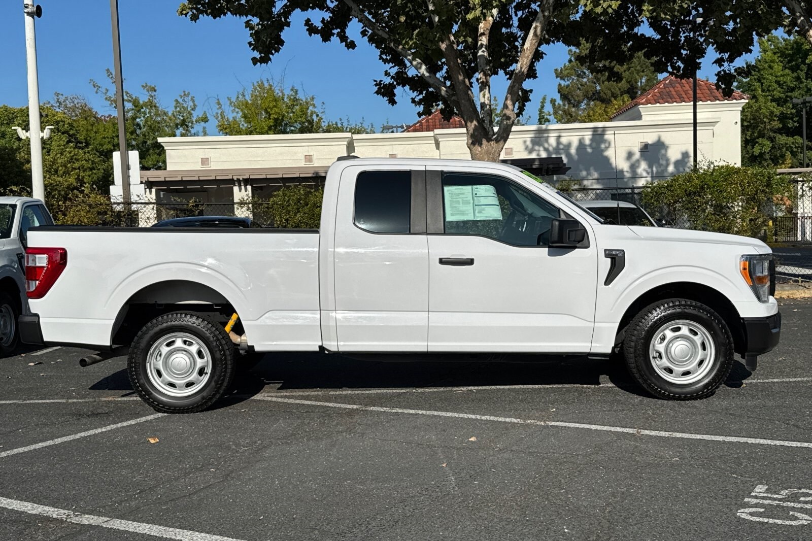 2021 Ford F-150 XL photo 3