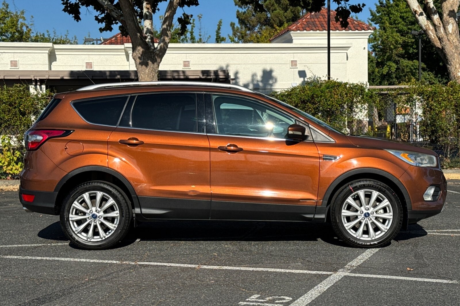 2017 Ford Escape Titanium photo 3