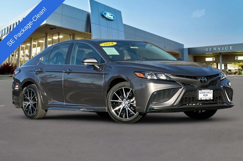 Used 2024 Toyota Camry SE Sedan