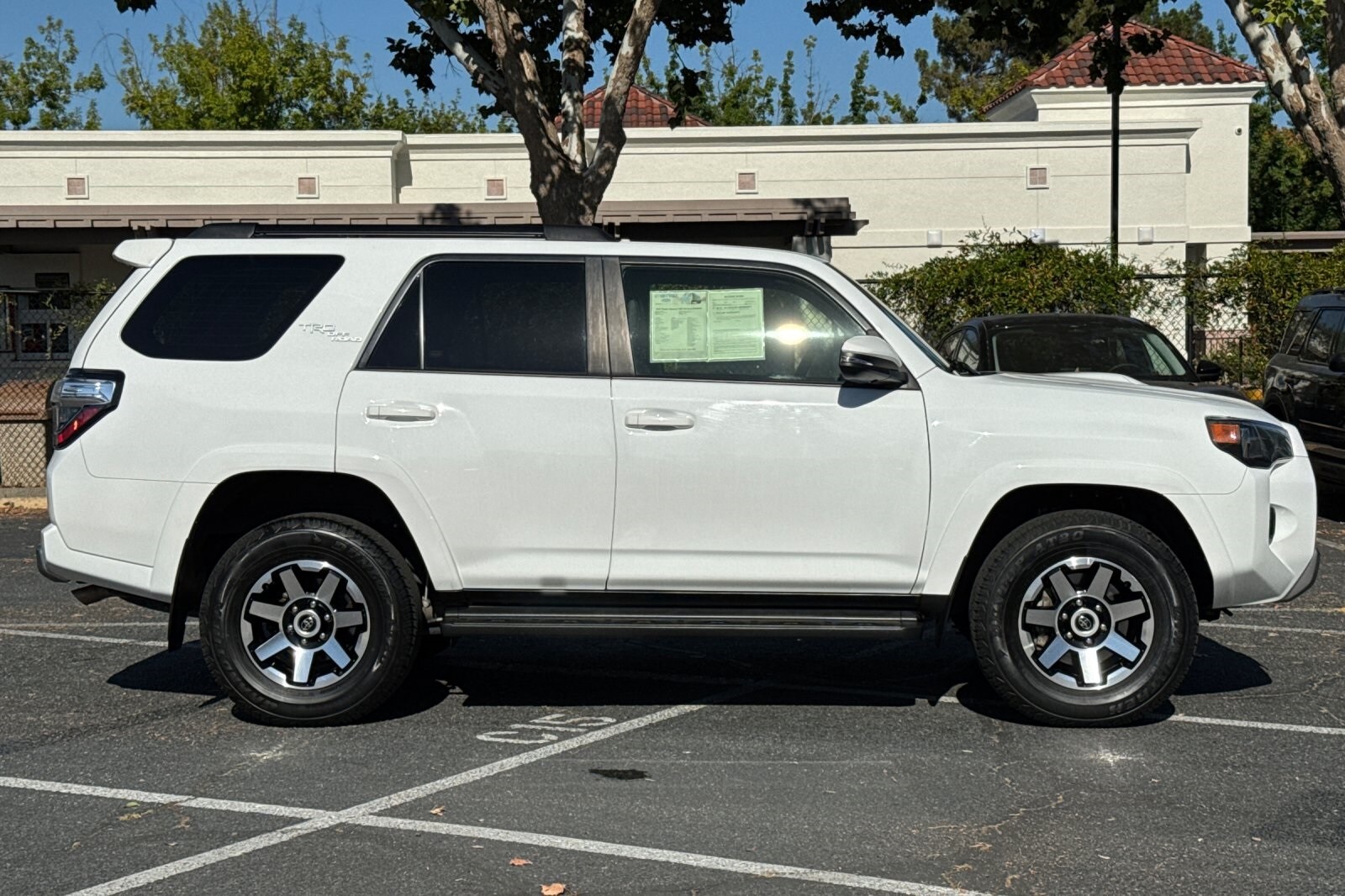2024 Toyota 4Runner TRD Off-Road Premium photo 3