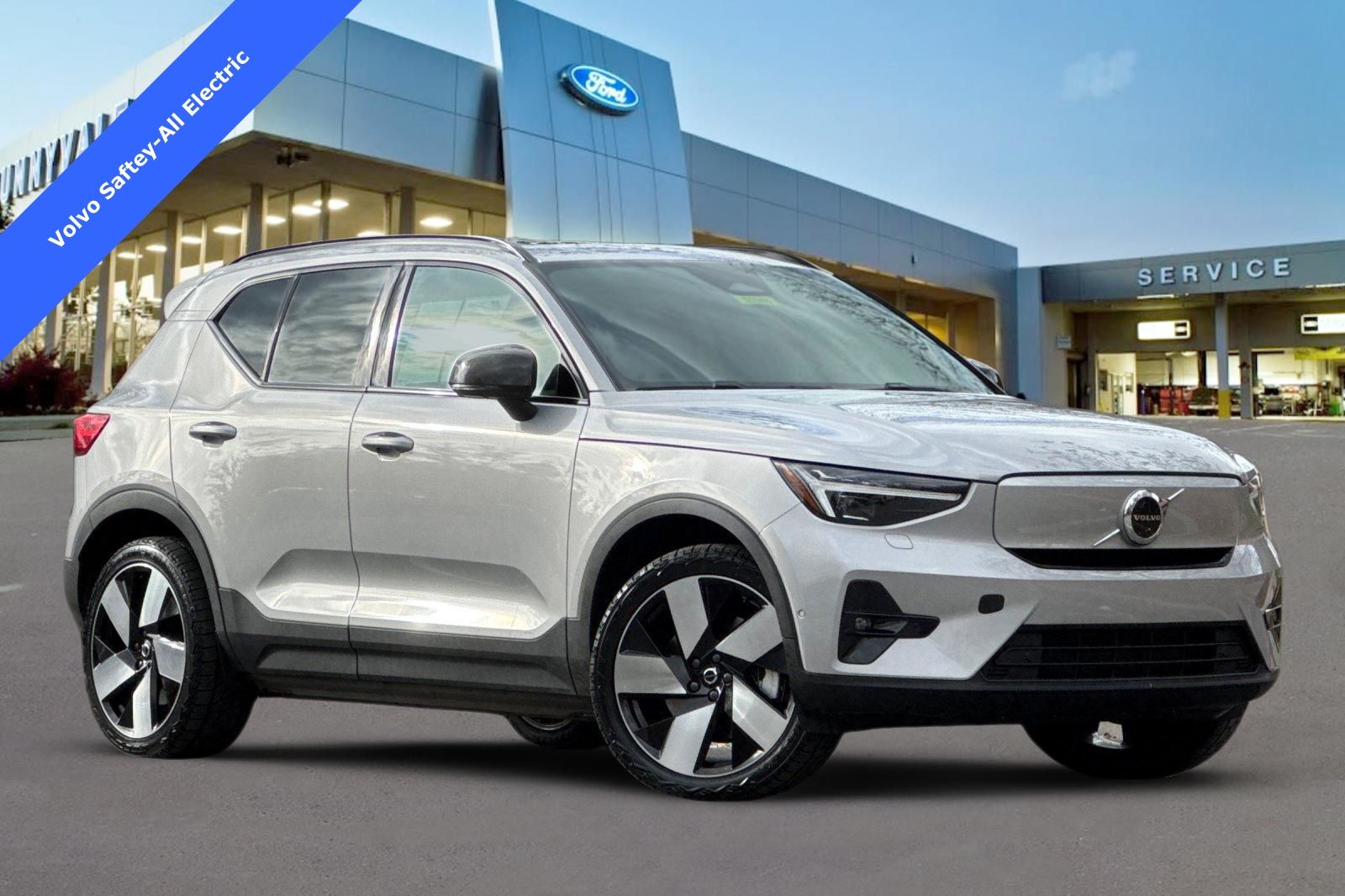 Used 2023 Volvo XC40 Ultimate with VIN YV4ED3UM7P2952174 for sale in Sunnyvale, CA