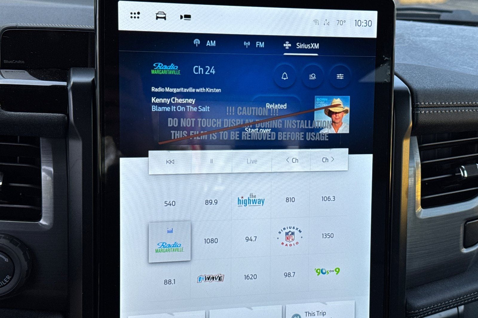 2025 Ford F-150 Lightning Flash - Photo 16