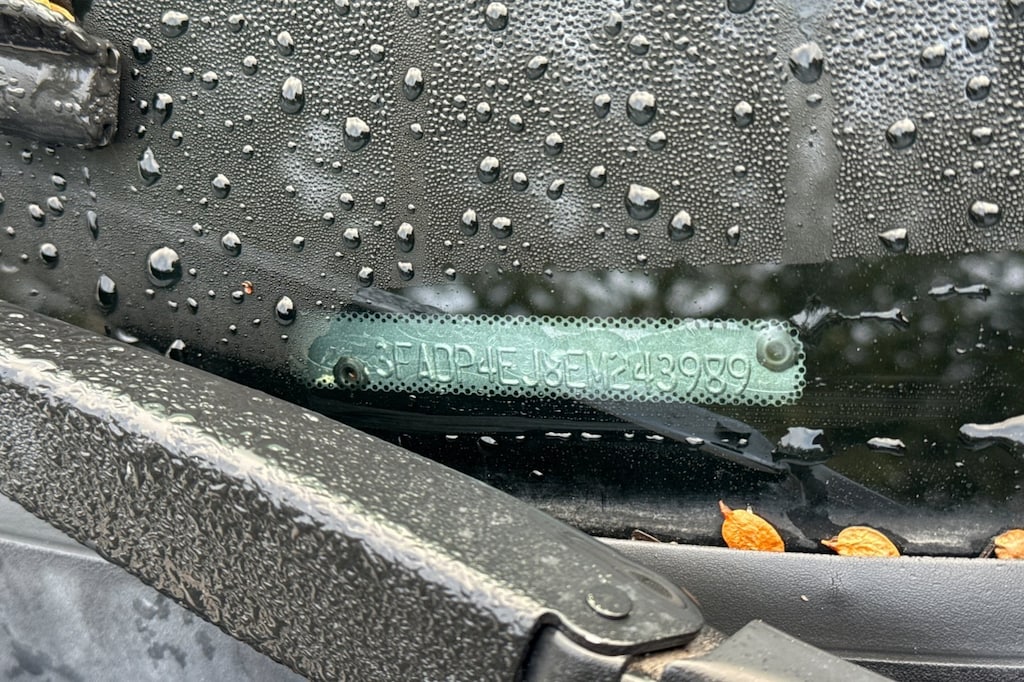 Used 2014 Ford Fiesta SE Hatchback