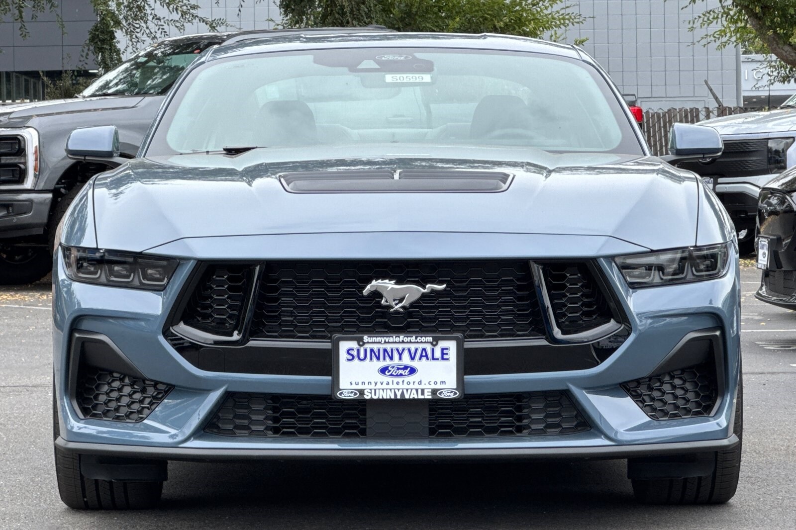 2025 Ford Mustang GT photo 2