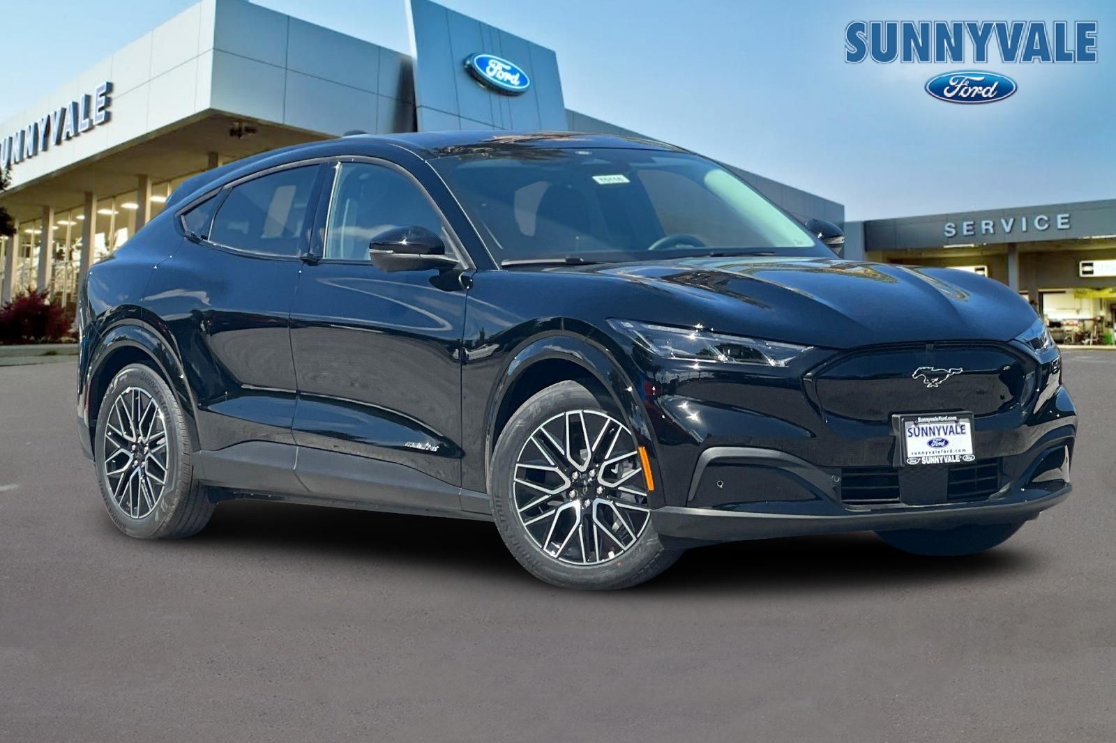2026 Ford Mustang-Mach-e Premium's photo