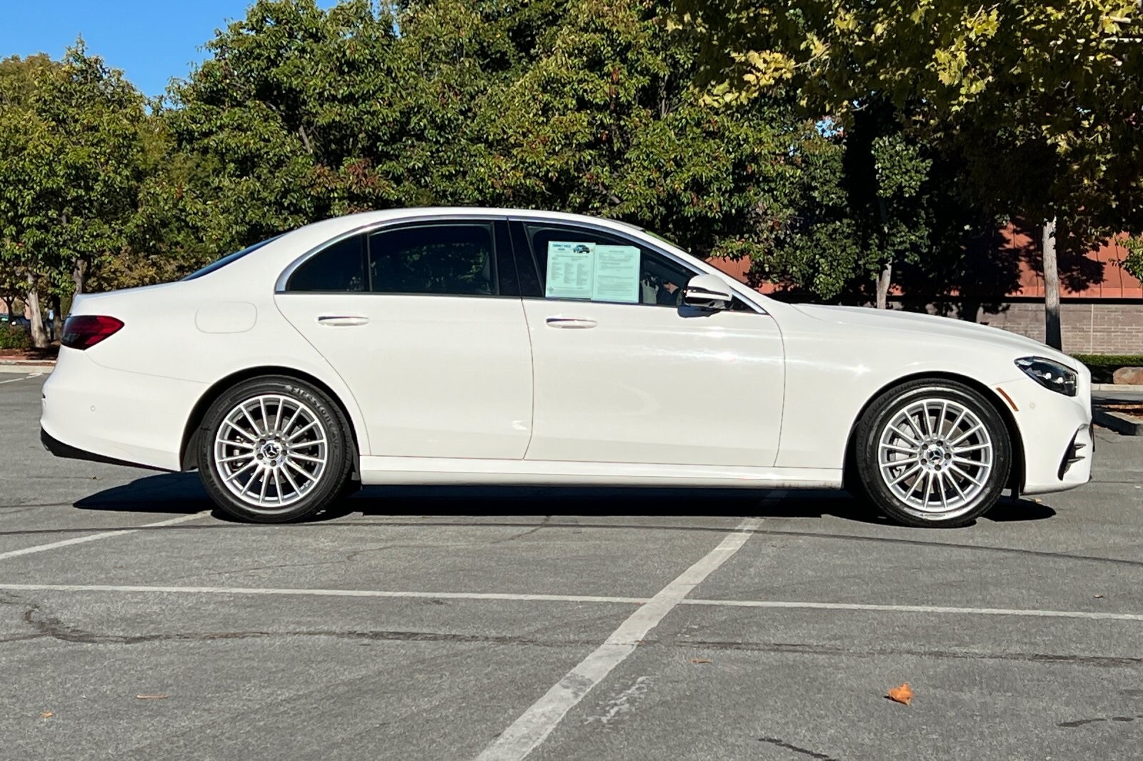 2022 Mercedes Benz E 350 photo 2