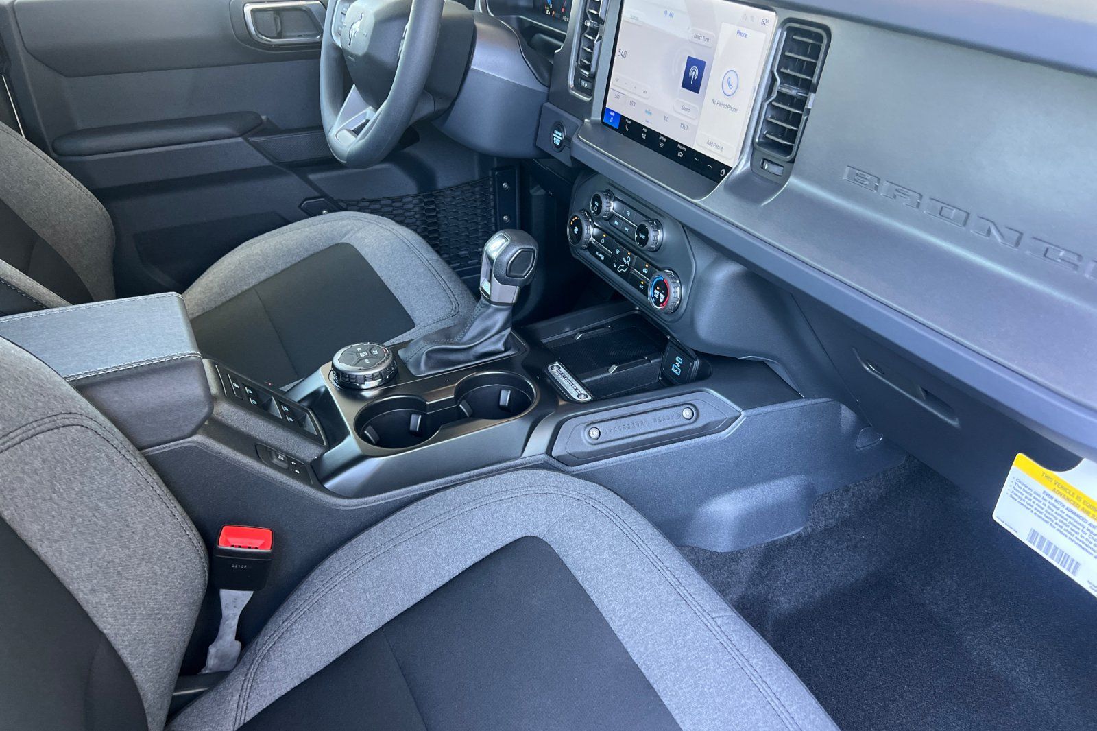 2025 Ford Bronco 4-Door Base - Photo 15