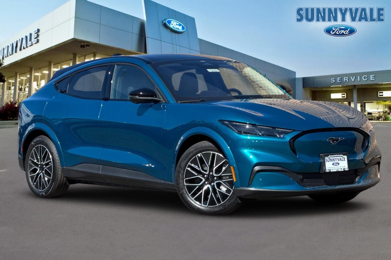 2026 Ford Mustang-Mach-e Premium's photo