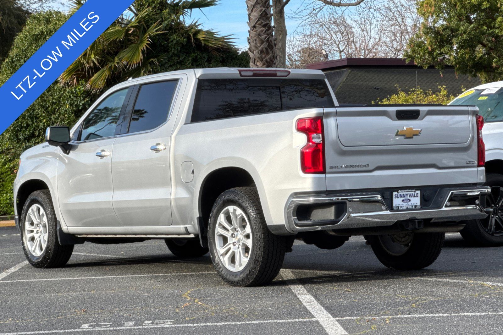 2022 Chevrolet Silverado 1500 LTZ photo 5
