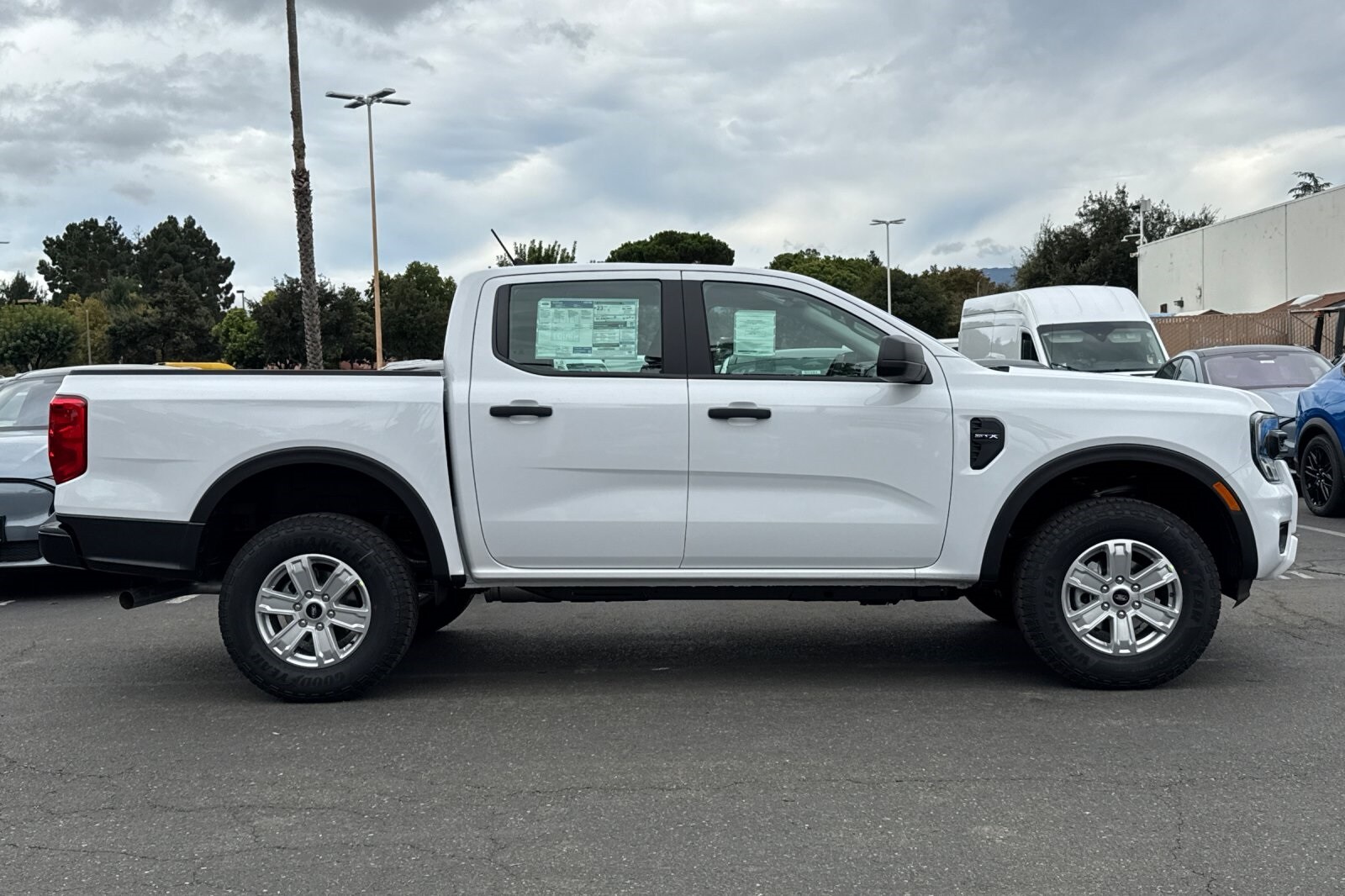 2025 Ford Ranger XL photo 3