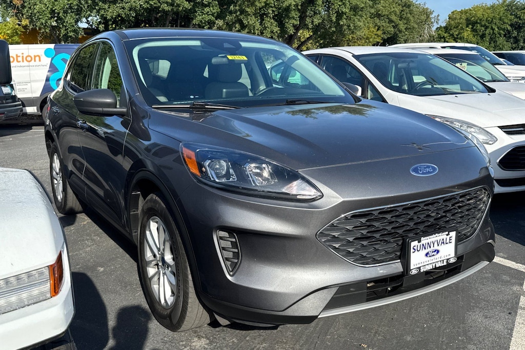 Certified 2022 Ford Escape Hybrid SE SUV