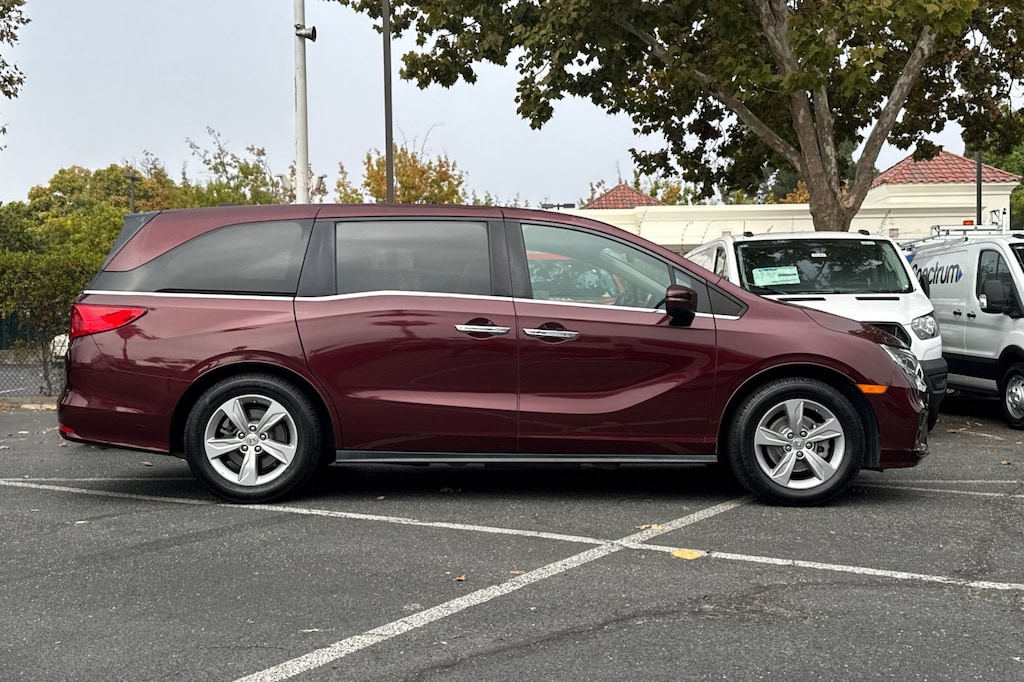 Certified 2018 Honda Odyssey EX-L Minivan/Van