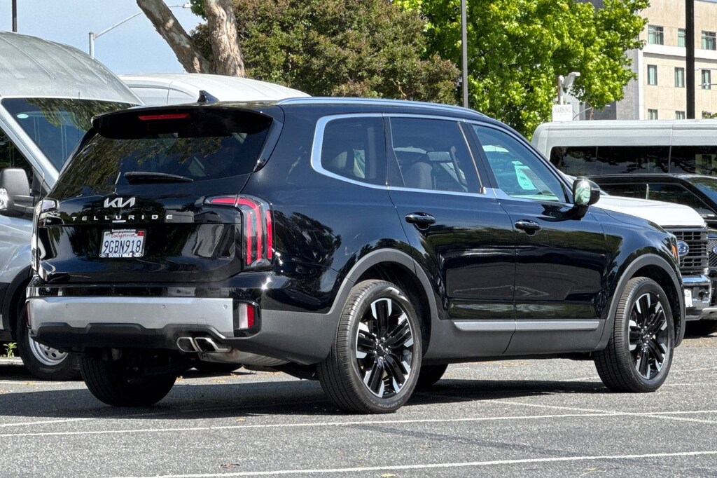 Used 2023 Kia Telluride SX SUV