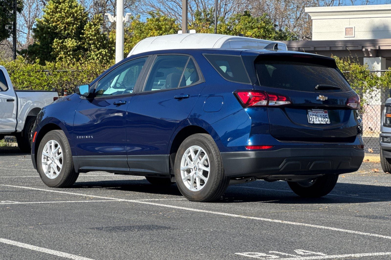 2023 Chevrolet Equinox LS photo 5