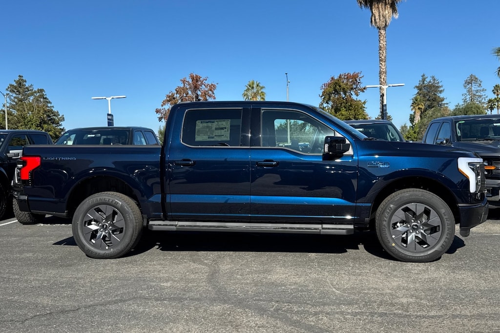 New 2025 Ford F-150 Lightning Lariat Truck SuperCrew Cab