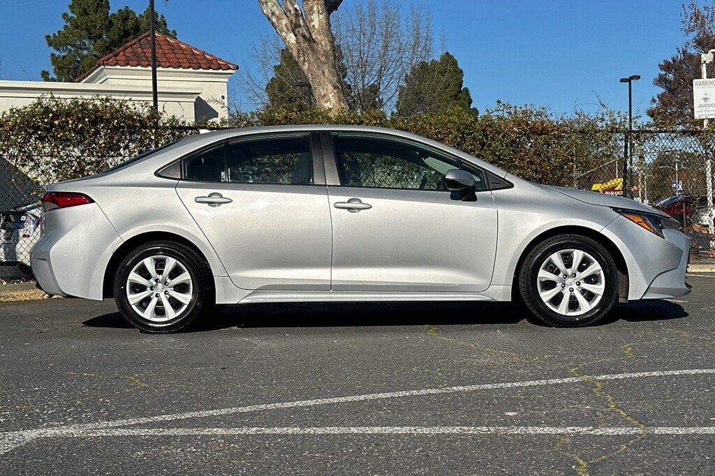 Used 2024 Toyota Corolla LE Sedan