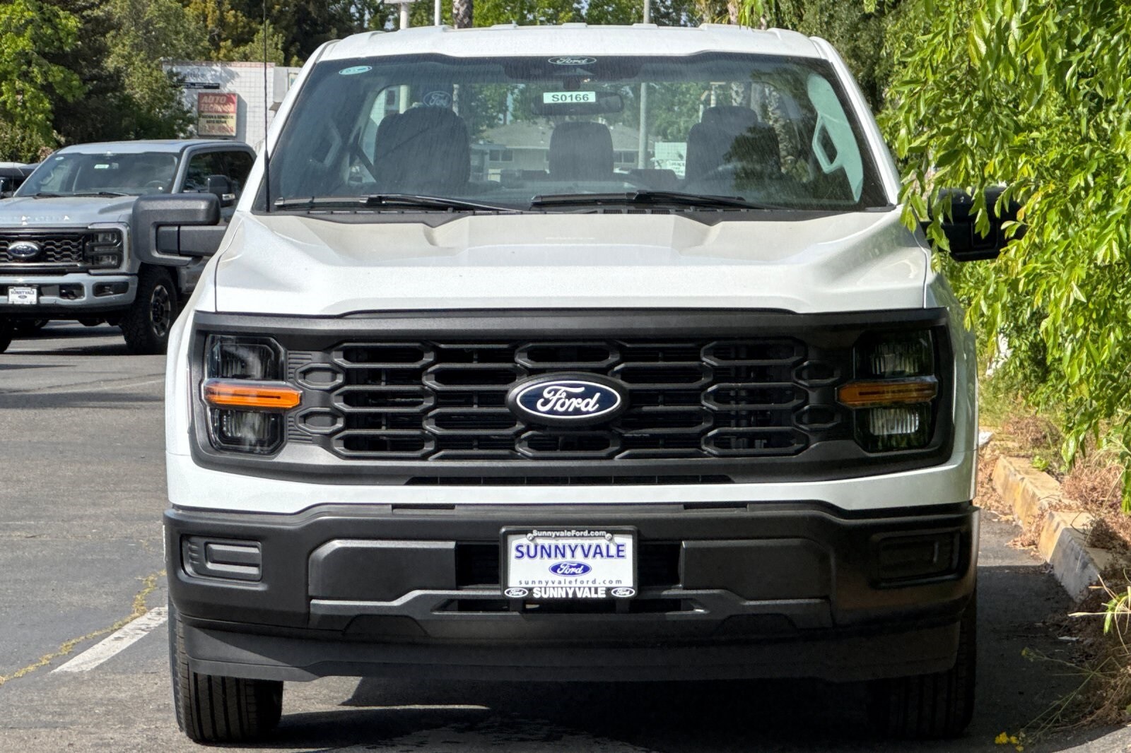 2025 Ford F-150 XL photo 2