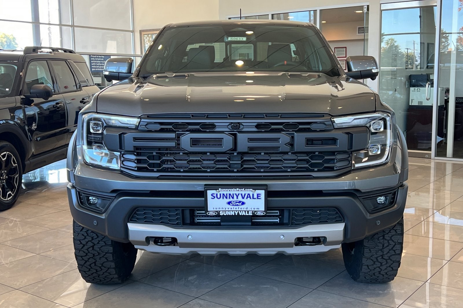 2025 Ford Ranger Raptor photo 2