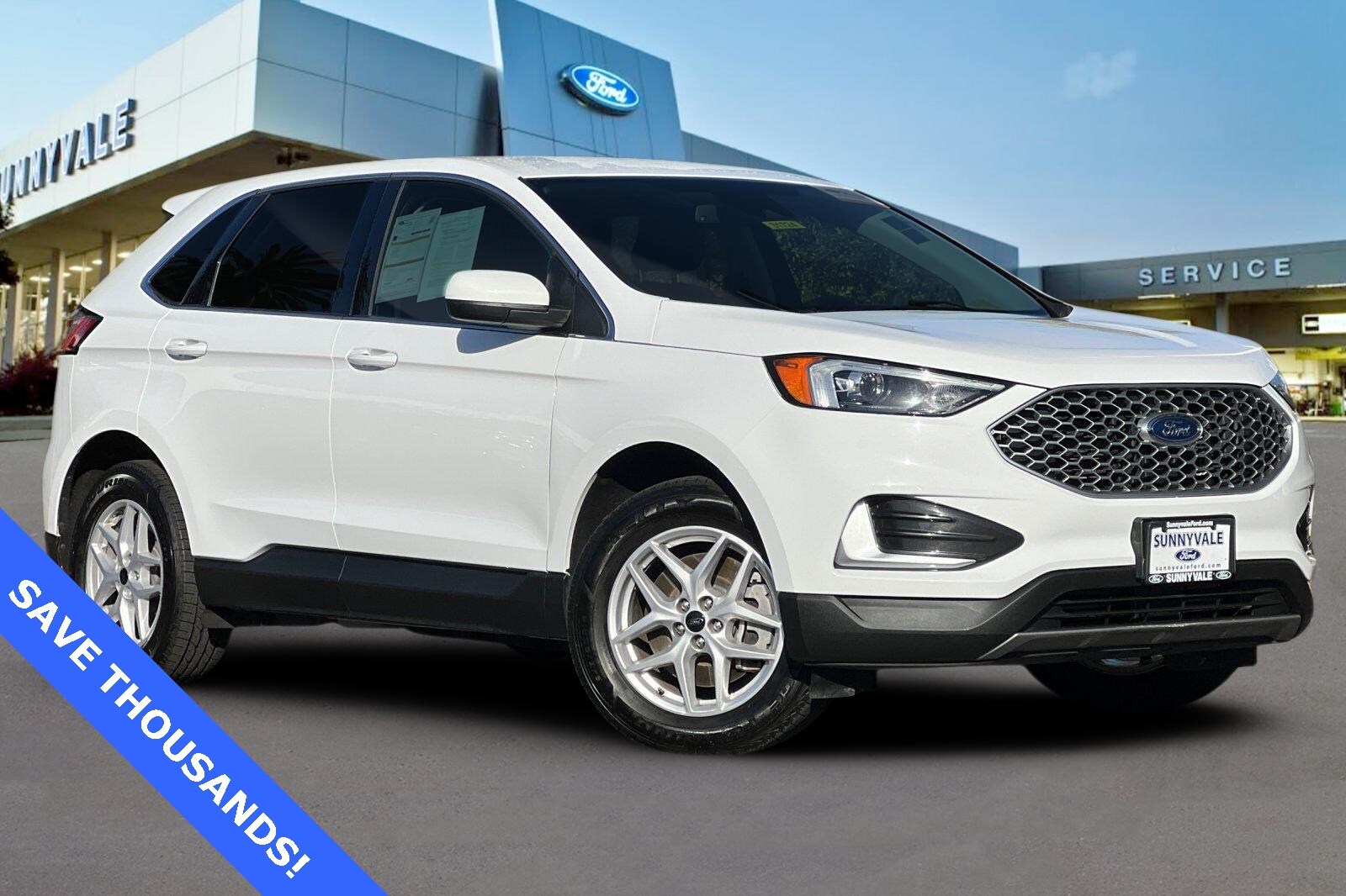 2024 Ford Edge SEL photo 2