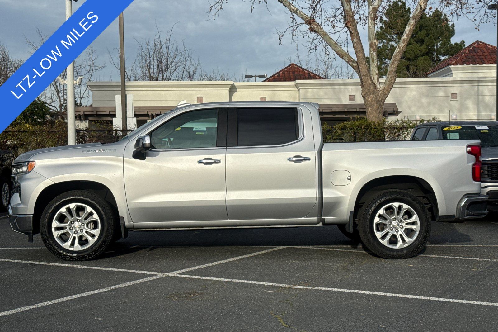 2022 Chevrolet Silverado 1500 LTZ photo 6