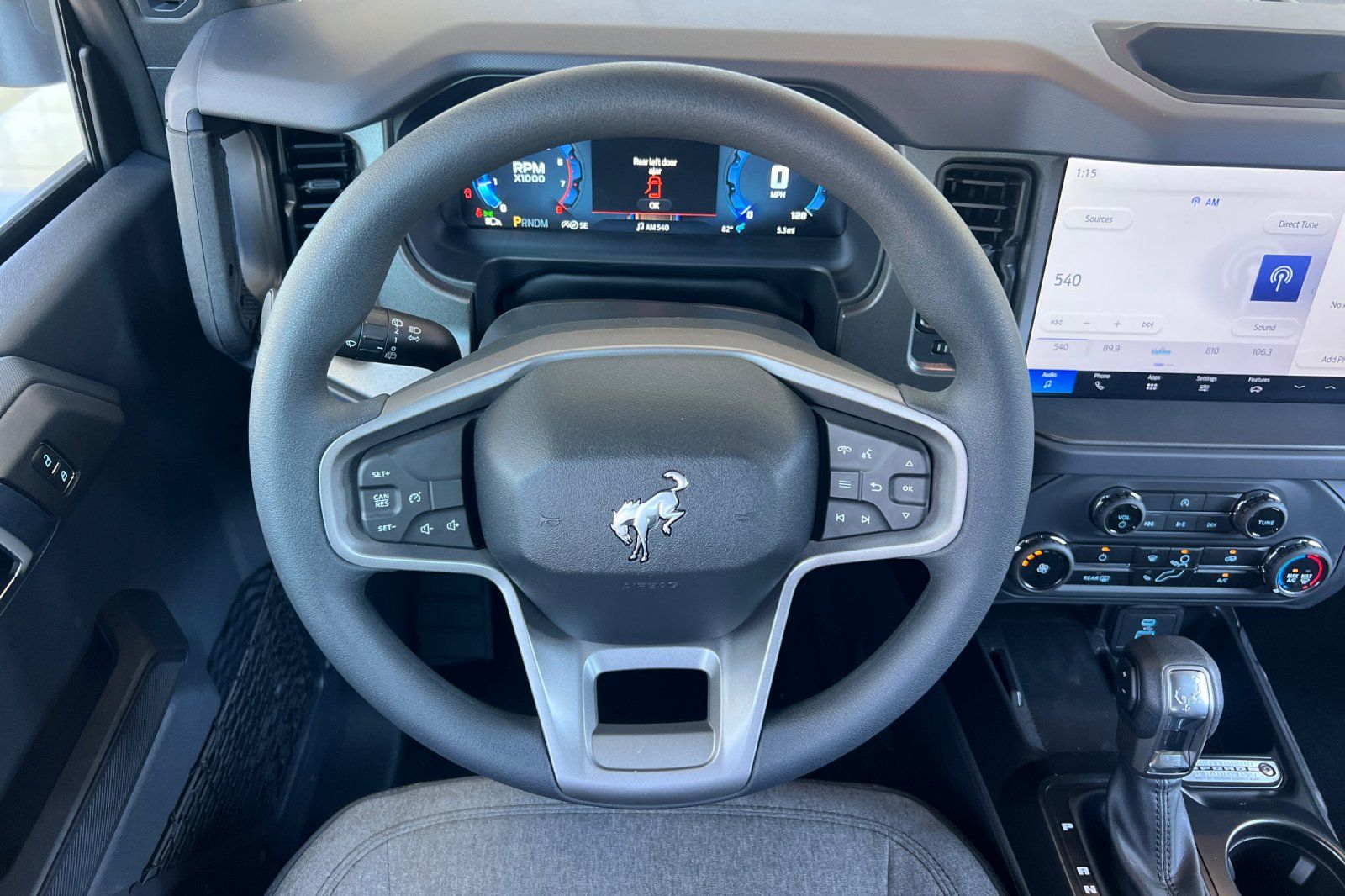 2025 Ford Bronco 4-Door Base - Photo 13