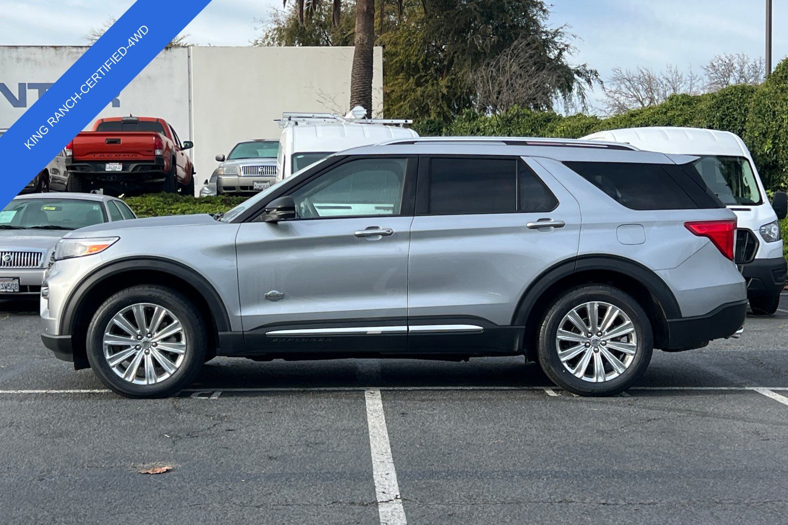 2022 Ford Explorer King Ranch photo 3
