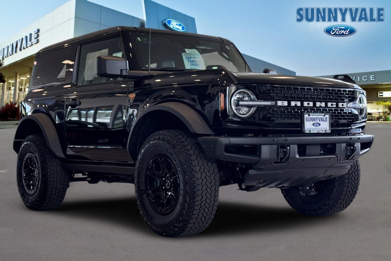 2026 Ford Bronco Badlands 4x4's photo