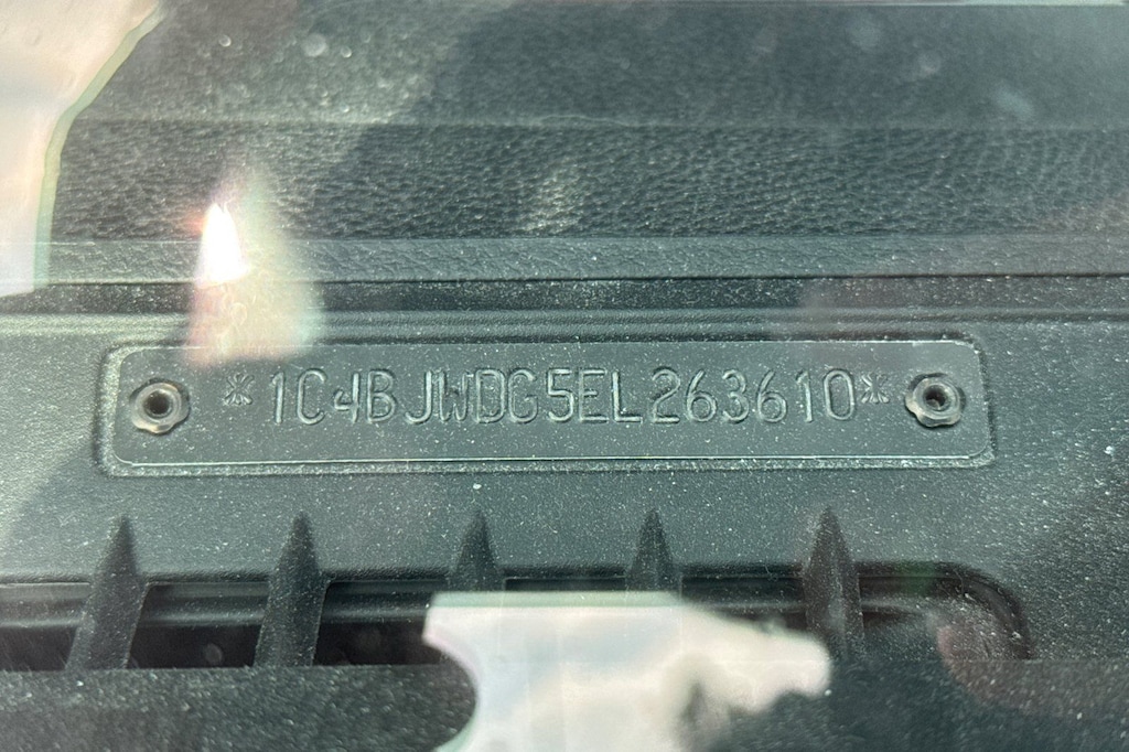 Used 2014 Jeep Wrangler Unlimited Sport SUV