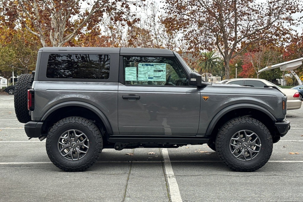 New 2025 Ford Bronco Badlands SUV