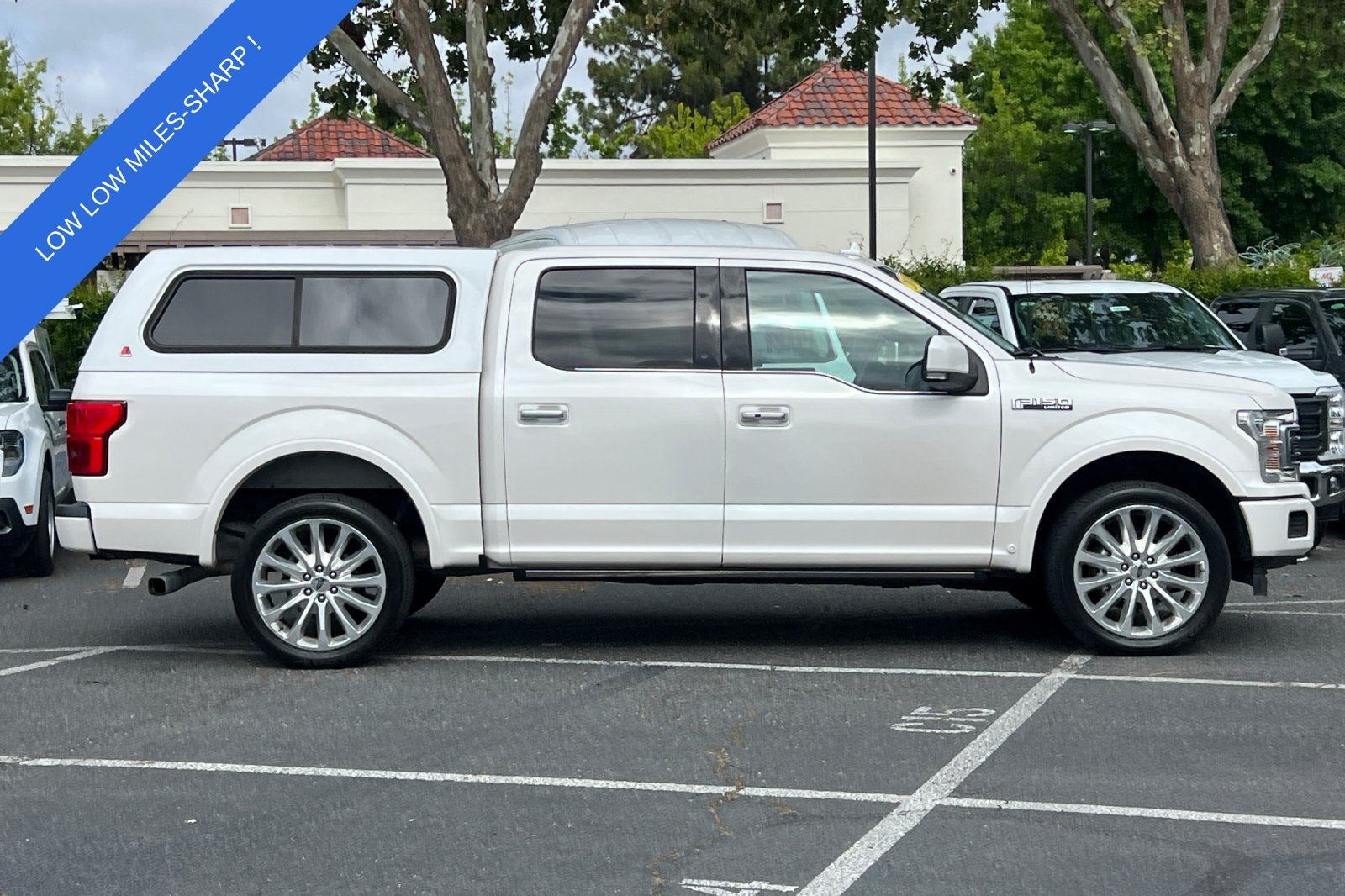 2018 Ford F-150 Limited photo 2