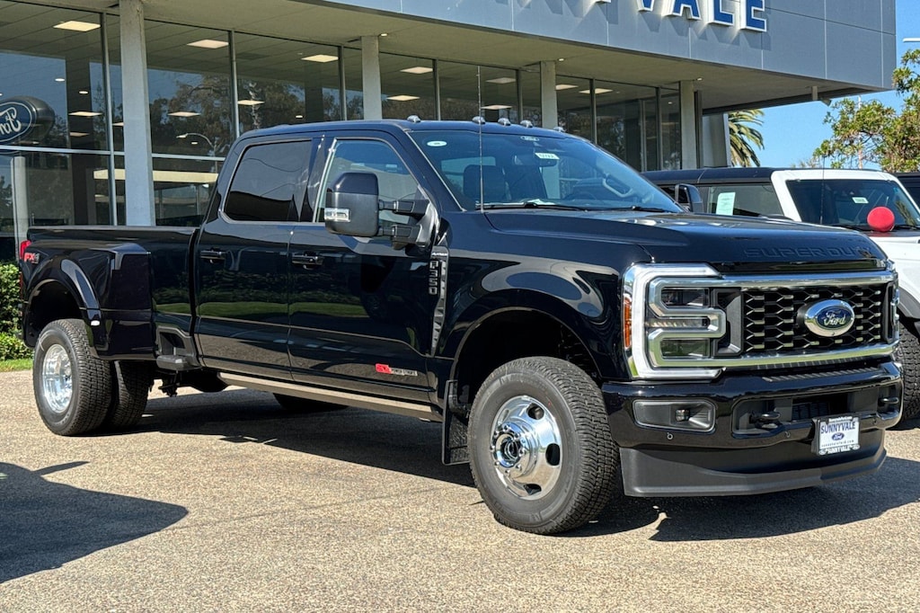 New 2026 Ford F-350SD Platinum Truck