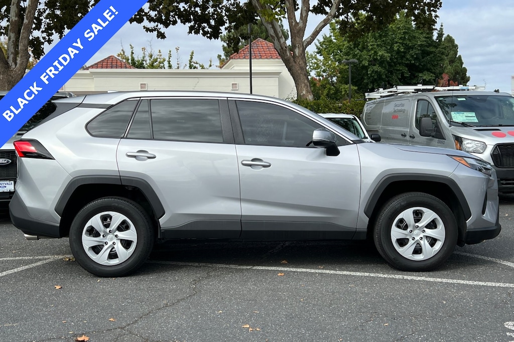 Used 2023 Toyota RAV4 LE SUV