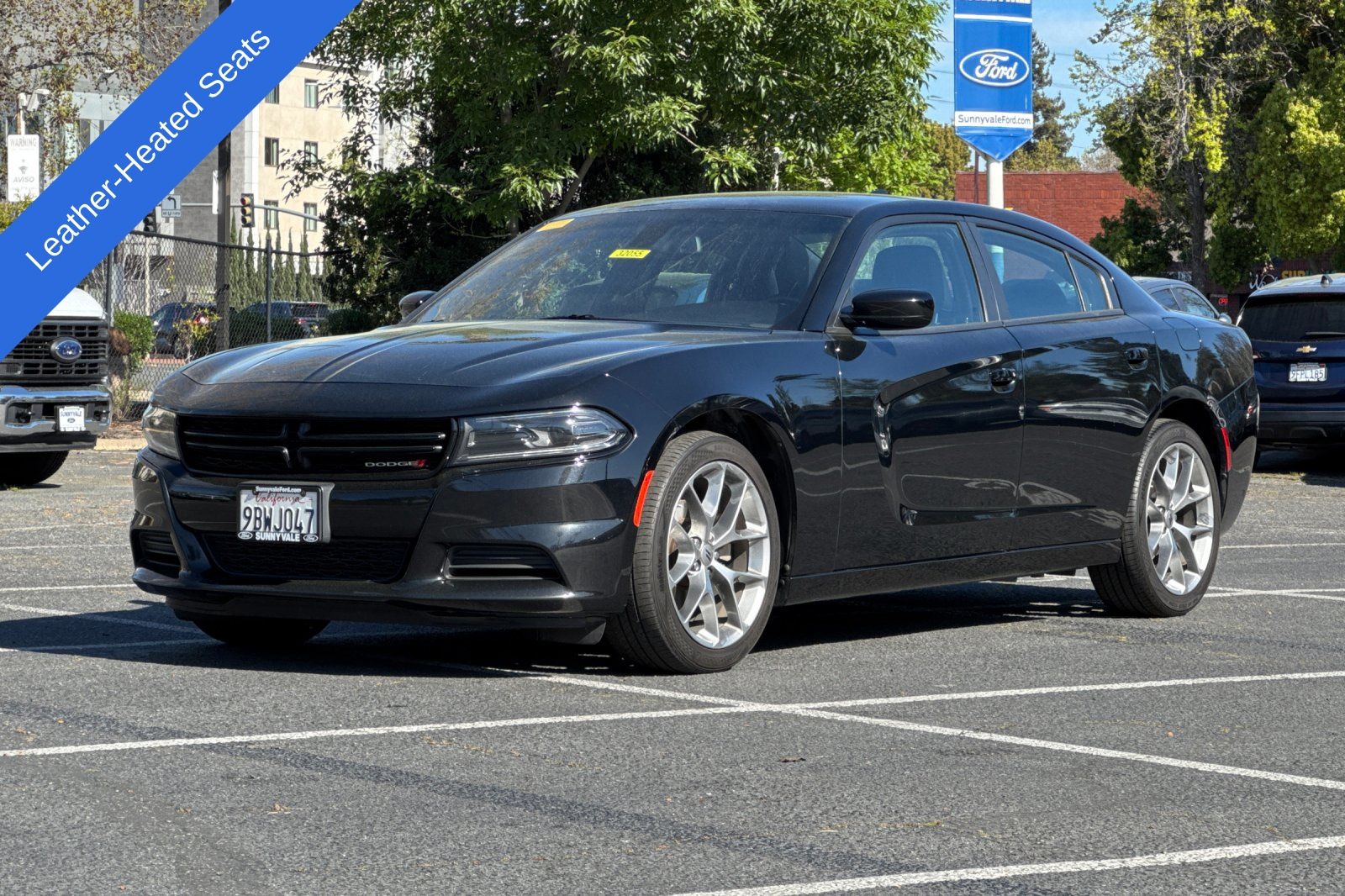2022 Dodge Charger SXT photo 3