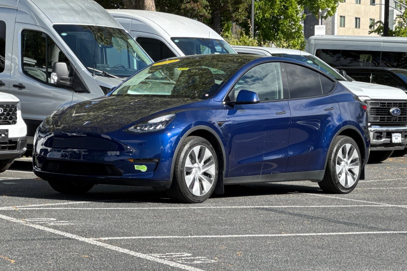 2023 Tesla Model Y Long Range photo 3