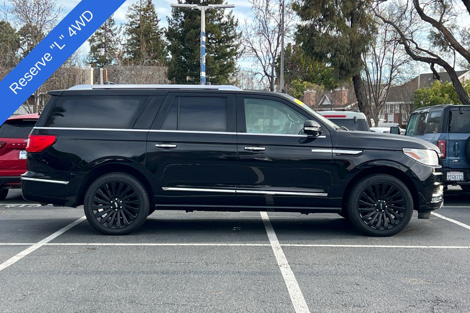 2019 Lincoln Navigator Reserve photo 2