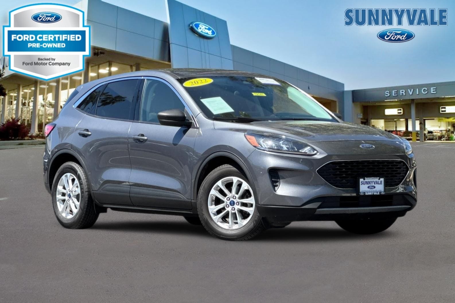 2022 Ford Escape SE FWD's photo