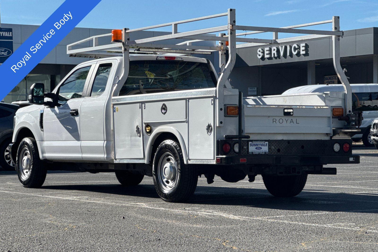 2019 Ford F-250SD Harbor Service Body photo 5