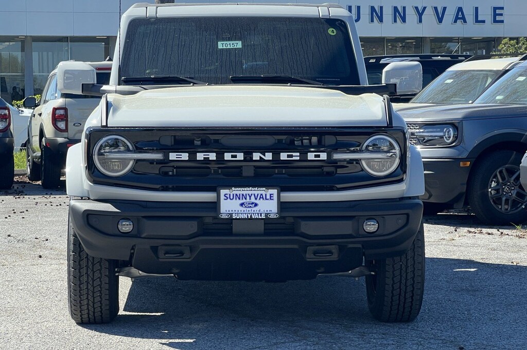 New 2026 Ford Bronco Outer Banks SUV