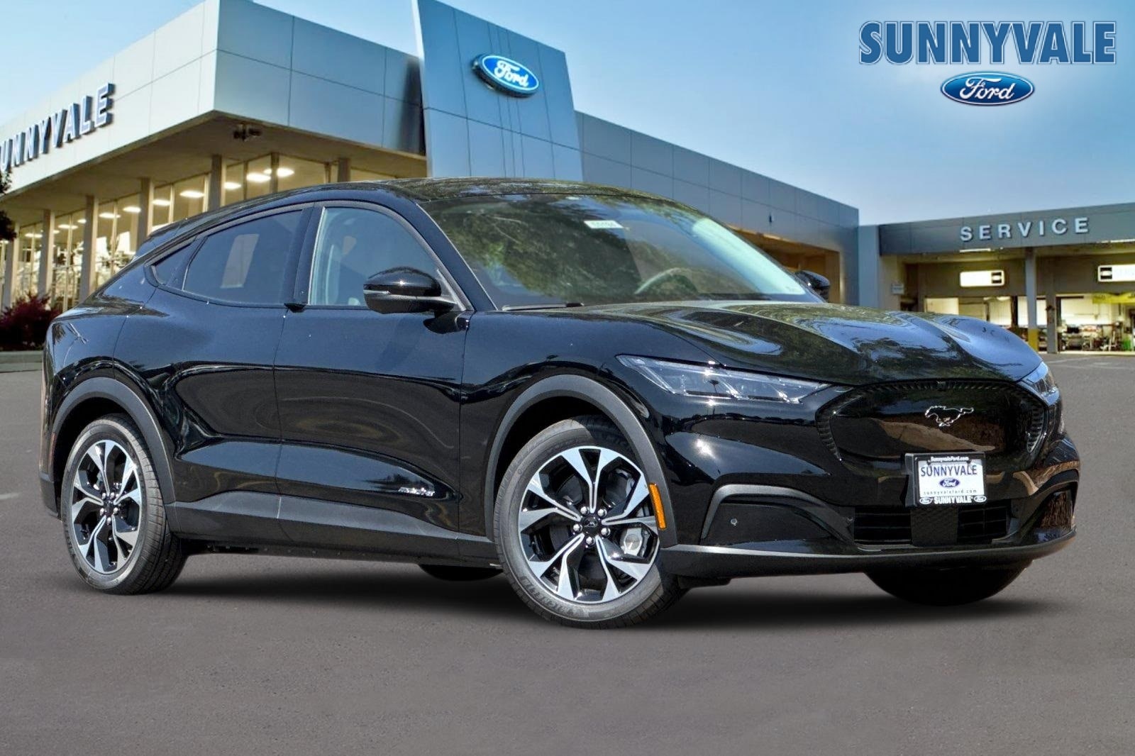 2025 Ford Mustang Mach-E SUV 